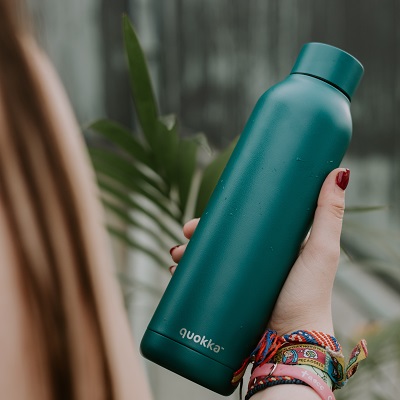 Hydration Made Easy: Are Smart Water Bottles a Fit for Seniors?